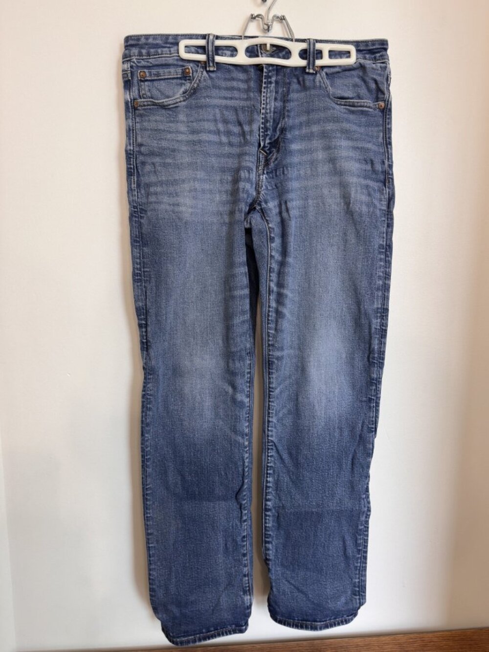 AMERICAN EAGLE JEANS 33X32